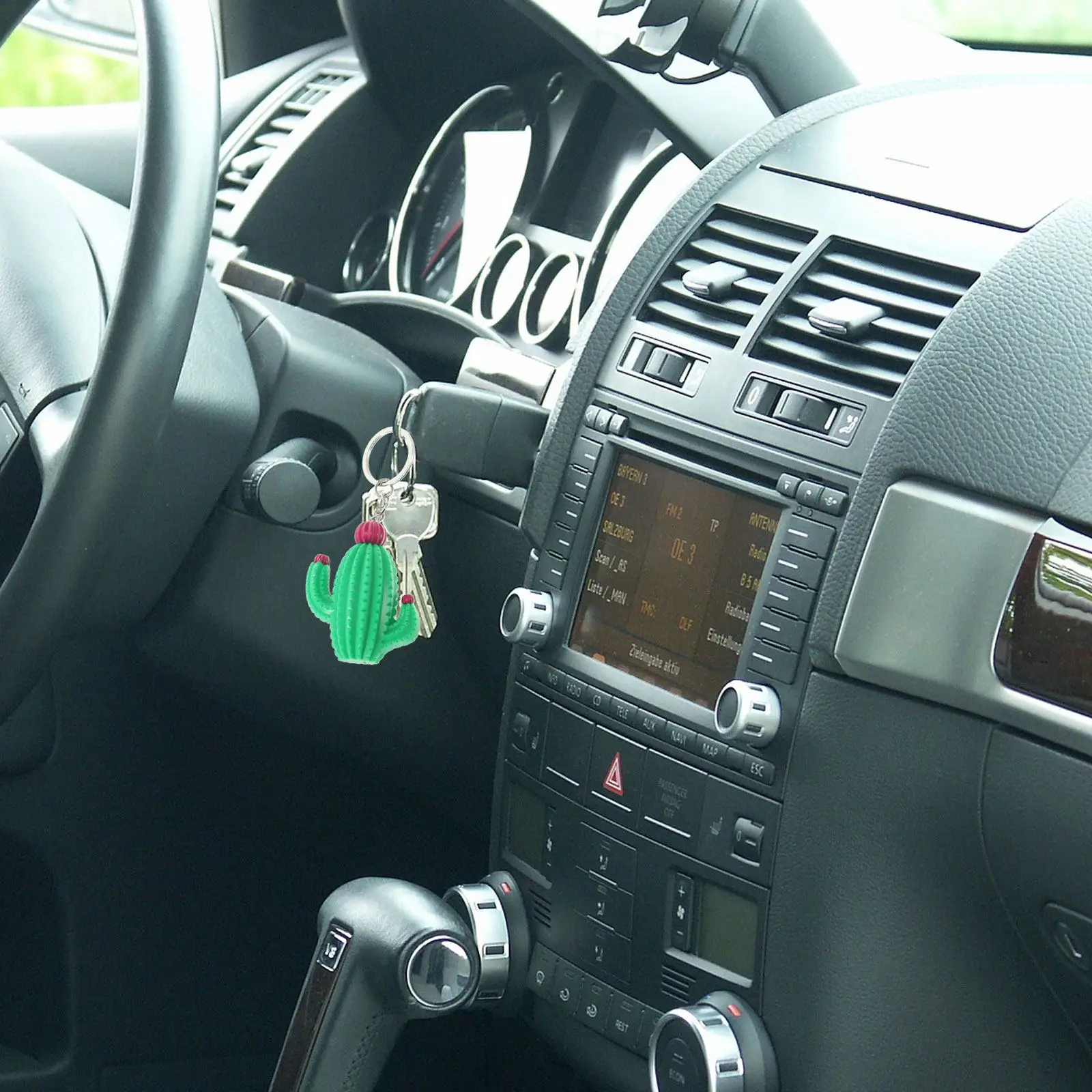 Cactus LED Keychain with Sound Effect and Warm Light Illumination Key Ring Bag Pendant Car Hanging Decoration Party Favor Gift