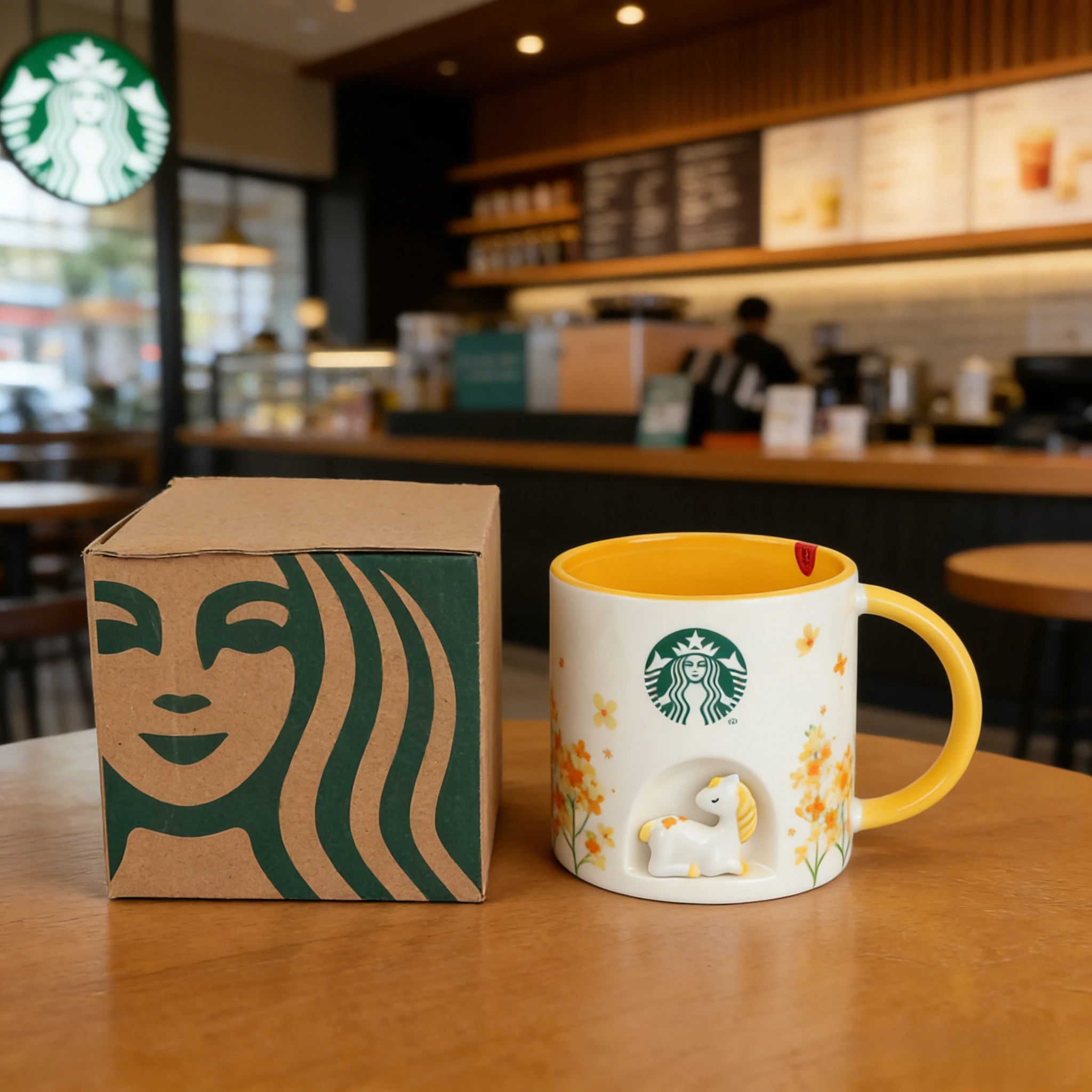 

Кружка Starbucks Little Yellow Horse Classic с детализированным рельефным изображением лошади, универсальная для дома и повседневного использования.