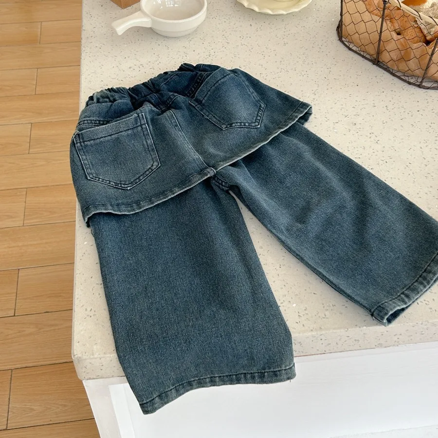 Childrens Jeans 2024 Summer New Lightweight Fashion Solid Color Design Jeans Loose and Comfortable Children Clothing