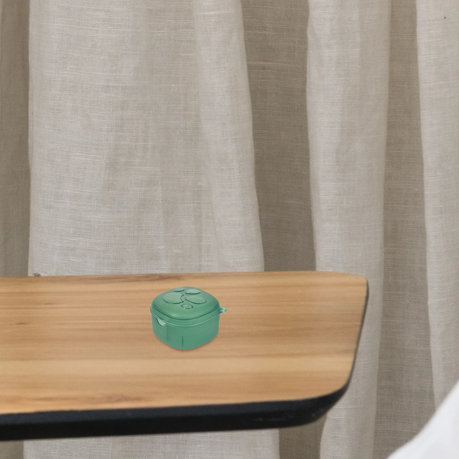 

Контейнер для хранения детских пустышек, милый мультяшный дизайн, герметичный футляр для путешествий и использования на улице, органайзер для пустышек с легким доступом