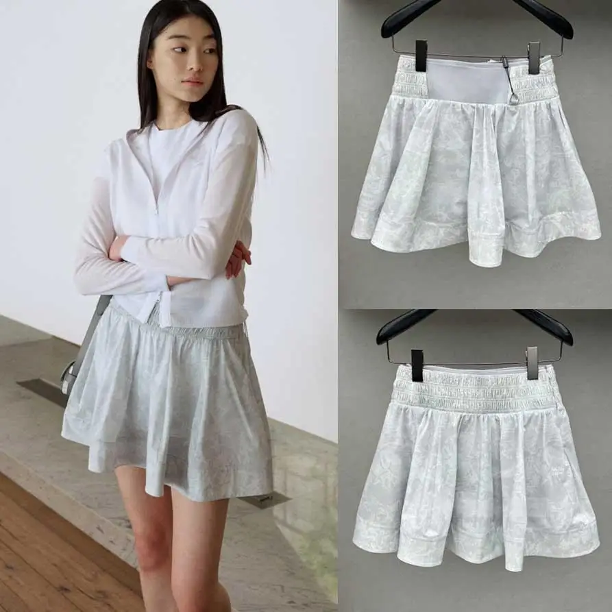 2026 Summer Women Golf Skirt Casual Breathable Flared Bud Umbrella Skirt Slim Fit Versatile Ladies Golf Mini Skirt