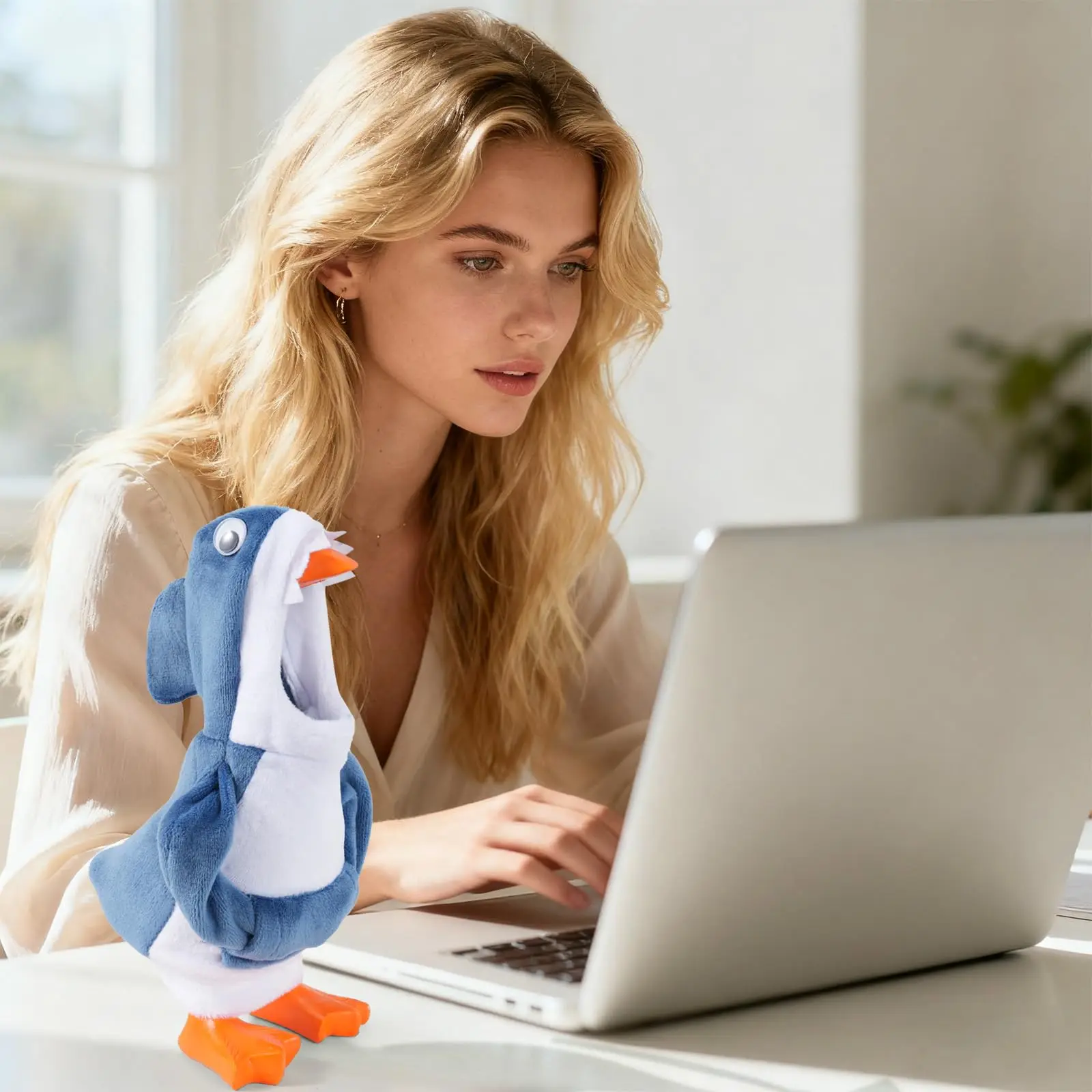 7inch Desk Goose Outfits, Mini Desktop Goose Clothes Desk Goose Accessories Set for Magnetic Goose Statue