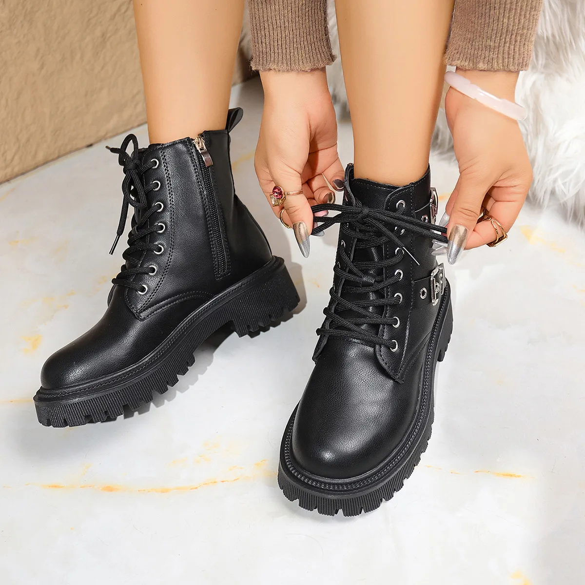2026 Fashion Buckle Lace Up Ankle Boots Women Autumn Winter Pu Leather Platform Woman Thick Sole Zipper Black Motorcycle Booties
