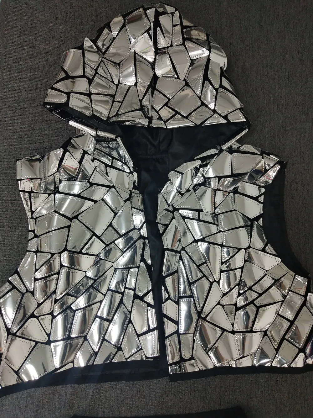 Sexy Goud Zilver Vest Shorts 2-delige set Nachtclub Bar Mannelijke DJ Gogo Kostuum Party Show Rave Outfit Danser Prestaties Stadium Slijtage