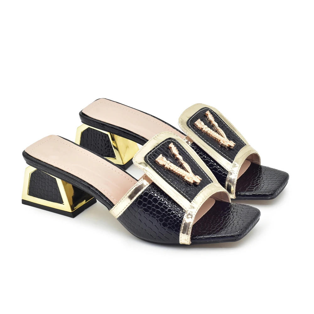 

2026Plus Size Women Shoes 43 Open Toe Pumps Ladies Dress Shoes Decorated with Rhinestone Leopard Shoes Ladies Shoes and Sandals