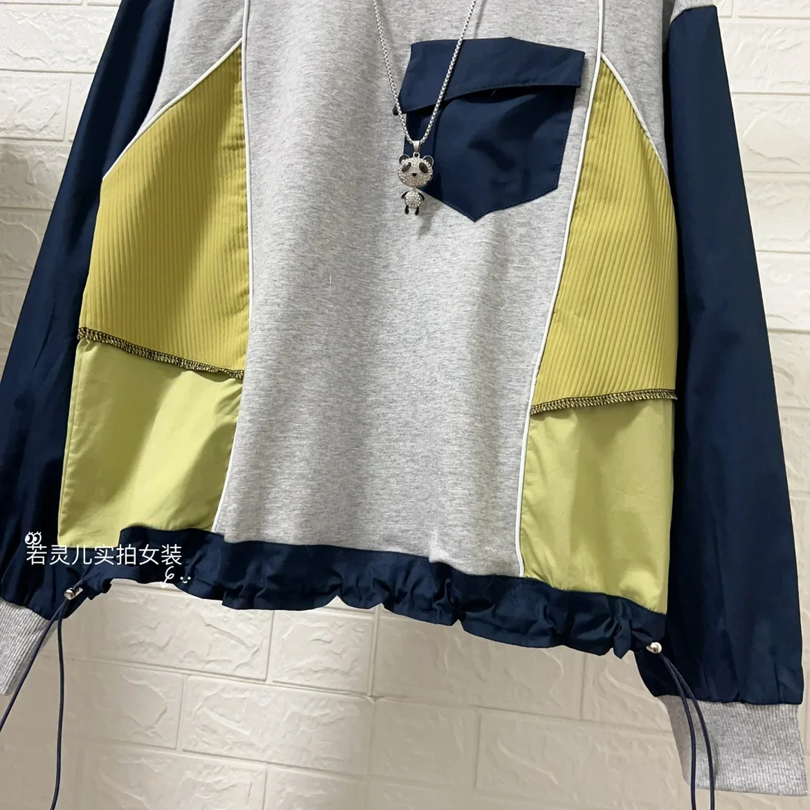 เสื้อยืดเย็บปะติดปะต่อกันผู้หญิงเสื้อสวมหัว