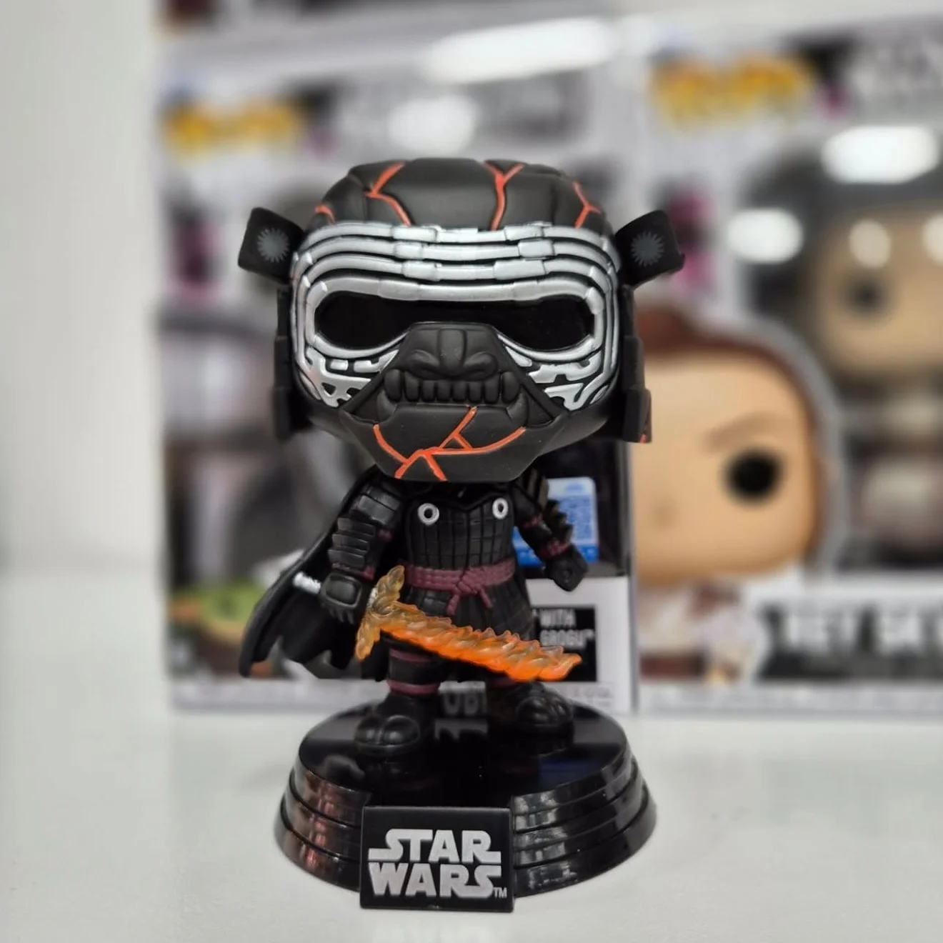 Funko Pop! Mandalorian with Grogu Impressions Figure #772 Official Licensed Collectible Limited Edition Star Wars Fans Toy Gift view 5