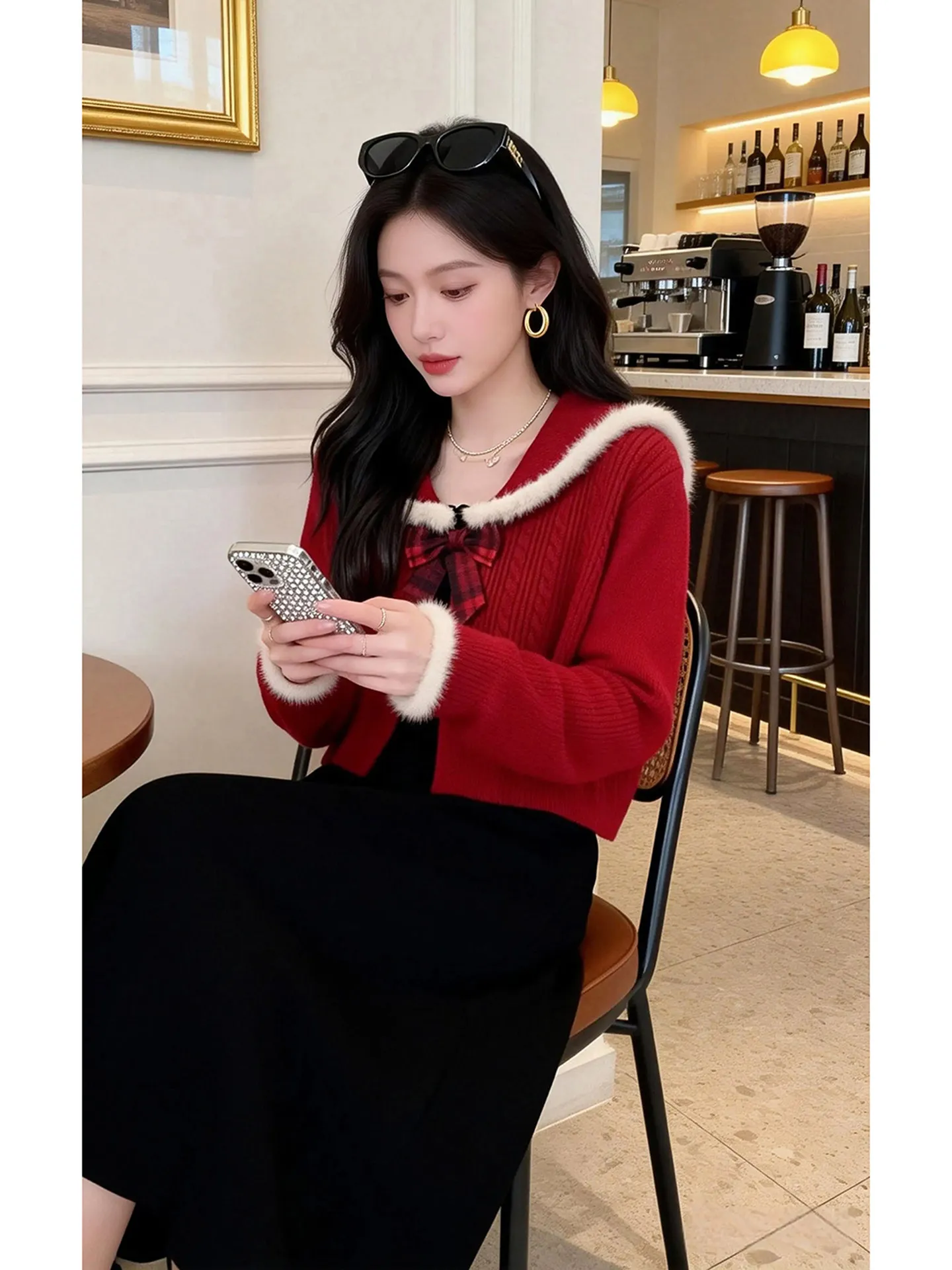 

Новогодний модный комплект из двух предметов: женский топ и кардиган с длинными рукавами в корейском стиле для весеннего сезона