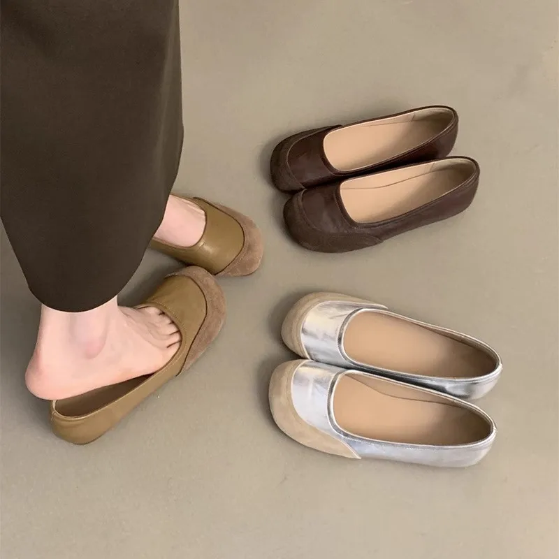 

Hot Selling 2025 Women's Shoes Retro Round Toe Slip-On Flat Bottom Bean Bean Shoes Evening Breeze French Style Korean Version