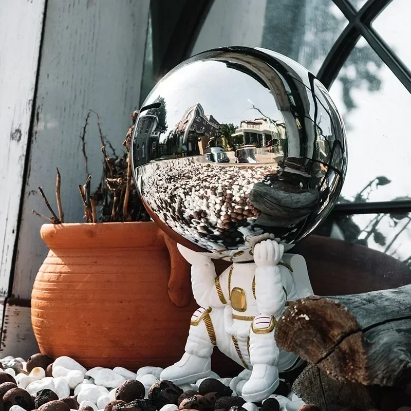 Astronaut Statues Sculpture Figurines Home Living Room Desk Decoration Miniature Piggy Coin Bank Save Money Boxes Kids Gifts