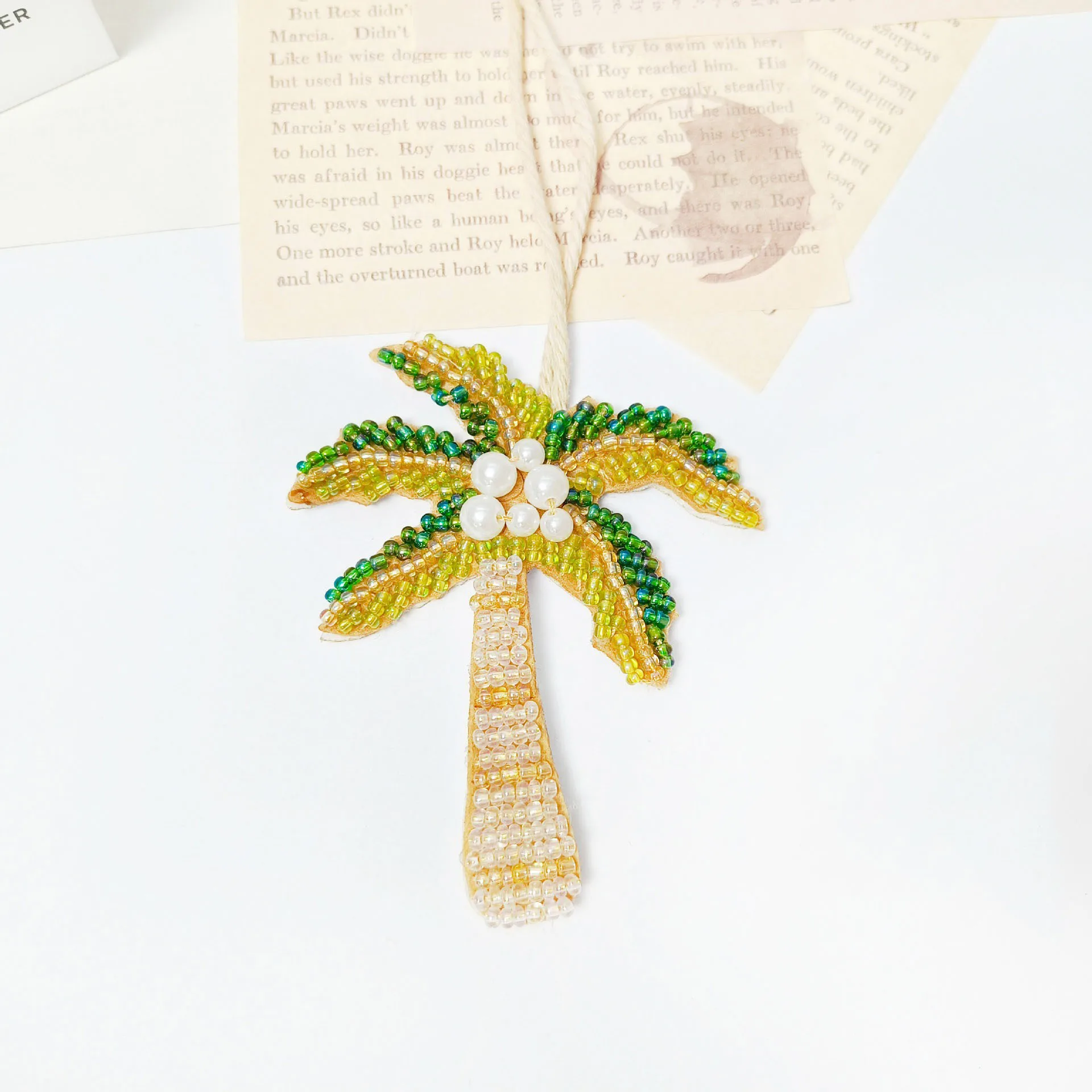 

Handmade Beaded Coconut Tree Plant Bag Charm,Couple Pendant,Handmade Bag Pendant For Handbag Backpack Hanging Decoration