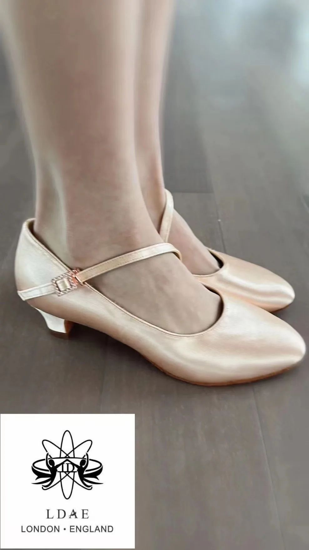 latin-dance-oes-for-girls-modern-dance-soft-bot-medium-high-heel-waltz-tango-oes-children's-faion-sports-fitn