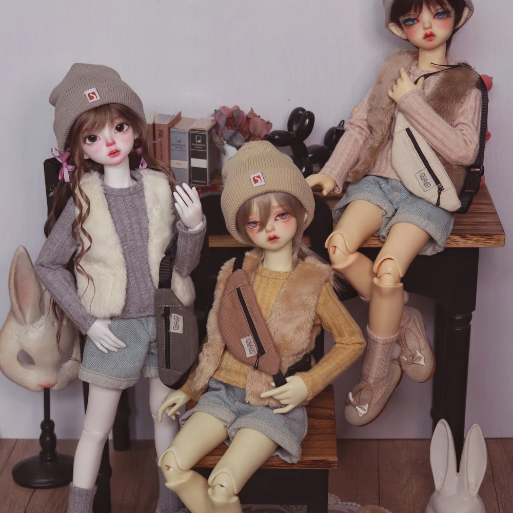 D04-P014 children handmade toy 1/4 doll BJD/SD doll's Accessories Plush vest short pants grey hat 4pcs/set