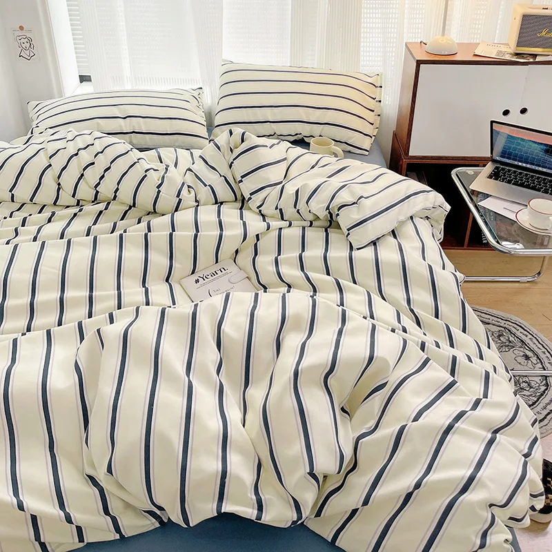 Striped Bedding Set Queen Size Korean Style Bed Sheet Sets King Size Duvet Cover Set with Bedsheet Soft Beddings and Bed Sets