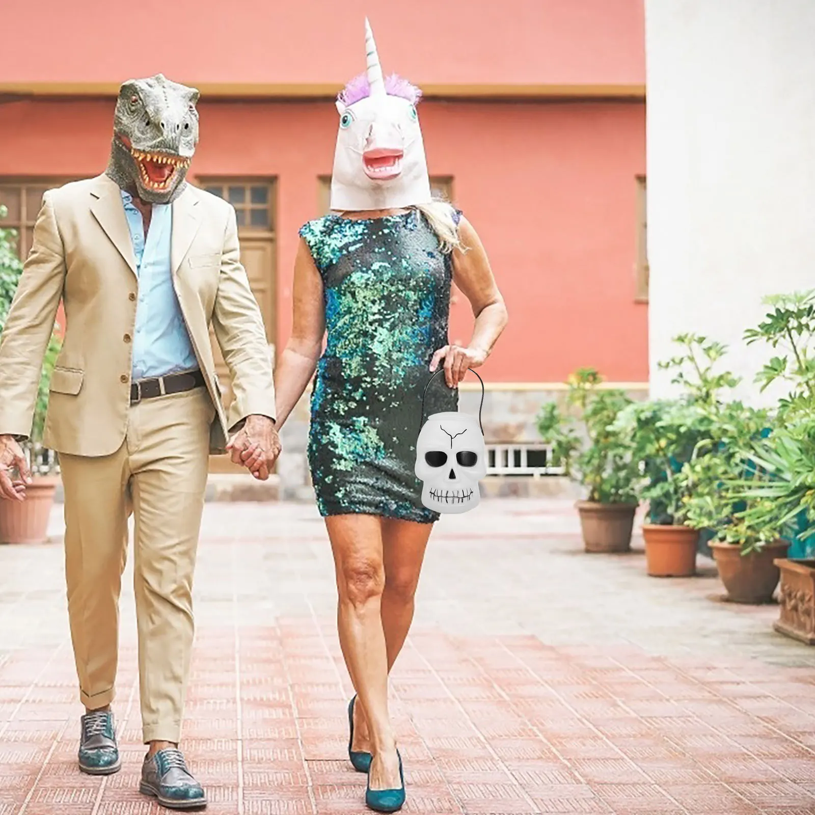 

Halloween Skull Bucket Portable Treat Container Fun Design Candy Storage Decor Halloween Bucket Plastic Candy Container