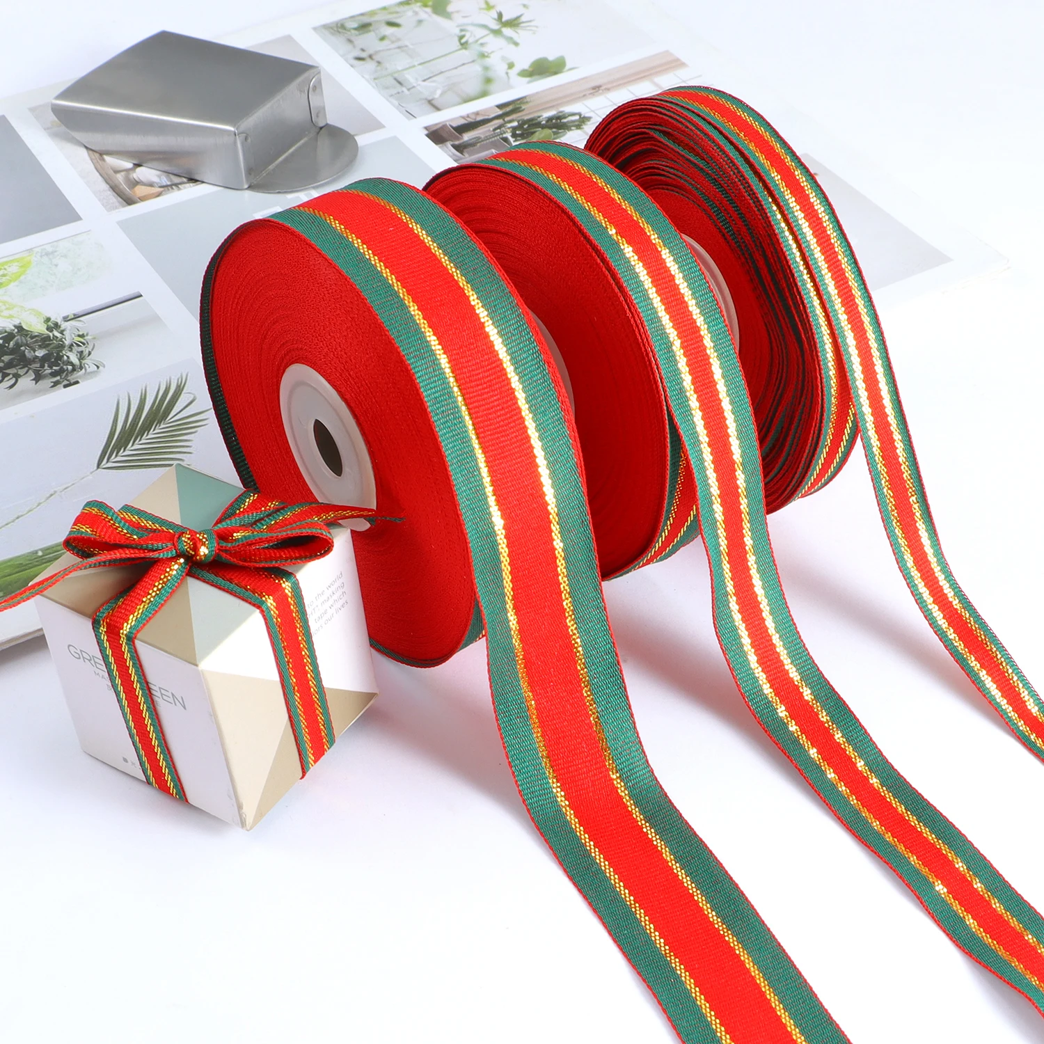 L:25 Yard W:1.5cm/2cm/2.5cm Classic Red&Green Christmas Ribbon for Gift Packaging DIY Home Christmas Tree Decoration Ribbon