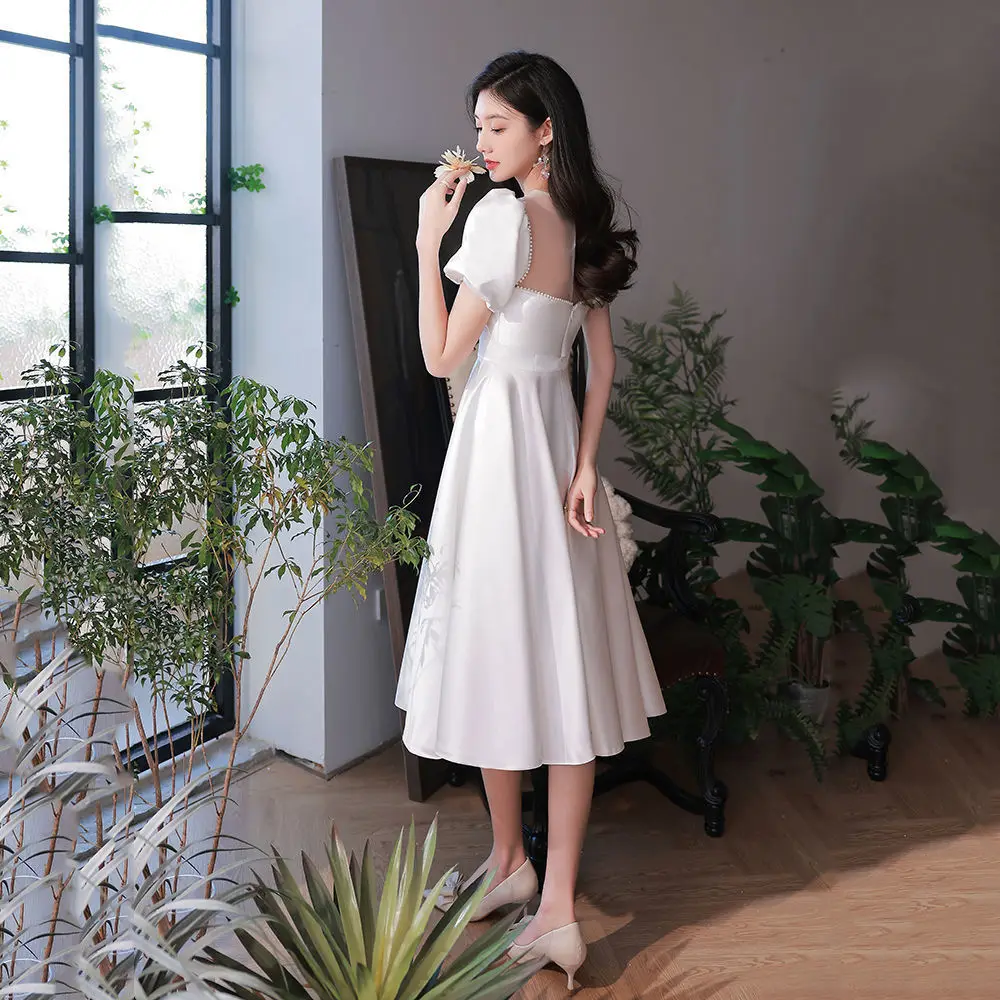 エレガントなフレンチライトのウェディングブライドメイドドレスサテンビーズ通常は女性のための白いドレスを着ることができますカスタマイズされたパーティードレス