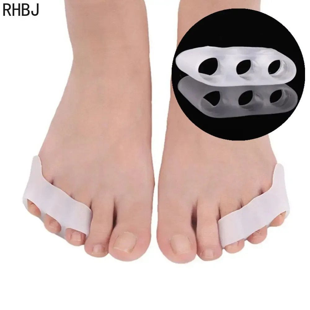 Corrector 2pcs Of Three Hole Small Toe Varus Toe Splitter Toe Corrector Protection Thumb Silicone Protective Sleeve Foot Care