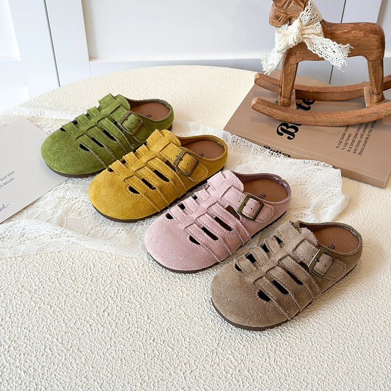 Retro Casual Children's Sandals 2026 New Style Boys/Girls Slippers for Outdoor Wear Fashionable And Versatile Kids' Shoes 26-35