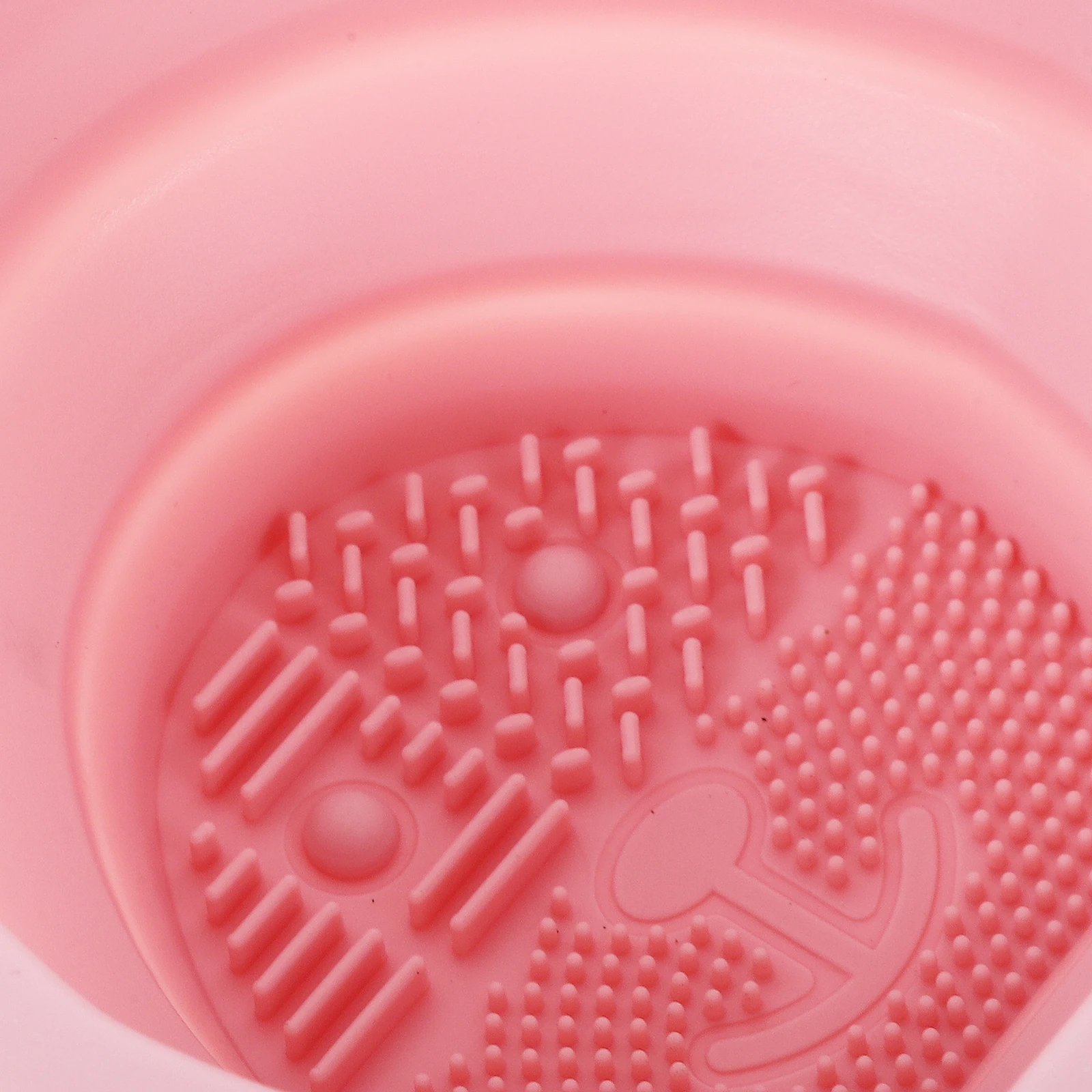 Limpiadores de brochas de maquillaje de silicona con forma de conejito, esponja de maquillaje colgante plegable, limpiador suave y práctico para uso doméstico, 2 uds.