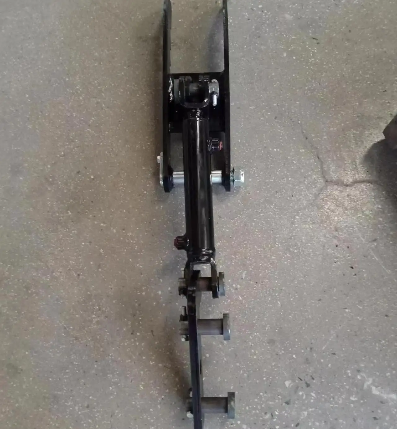 Fast Delivery Of Custom Excavator Parts Excavator Hydraulic Thumb Clamp