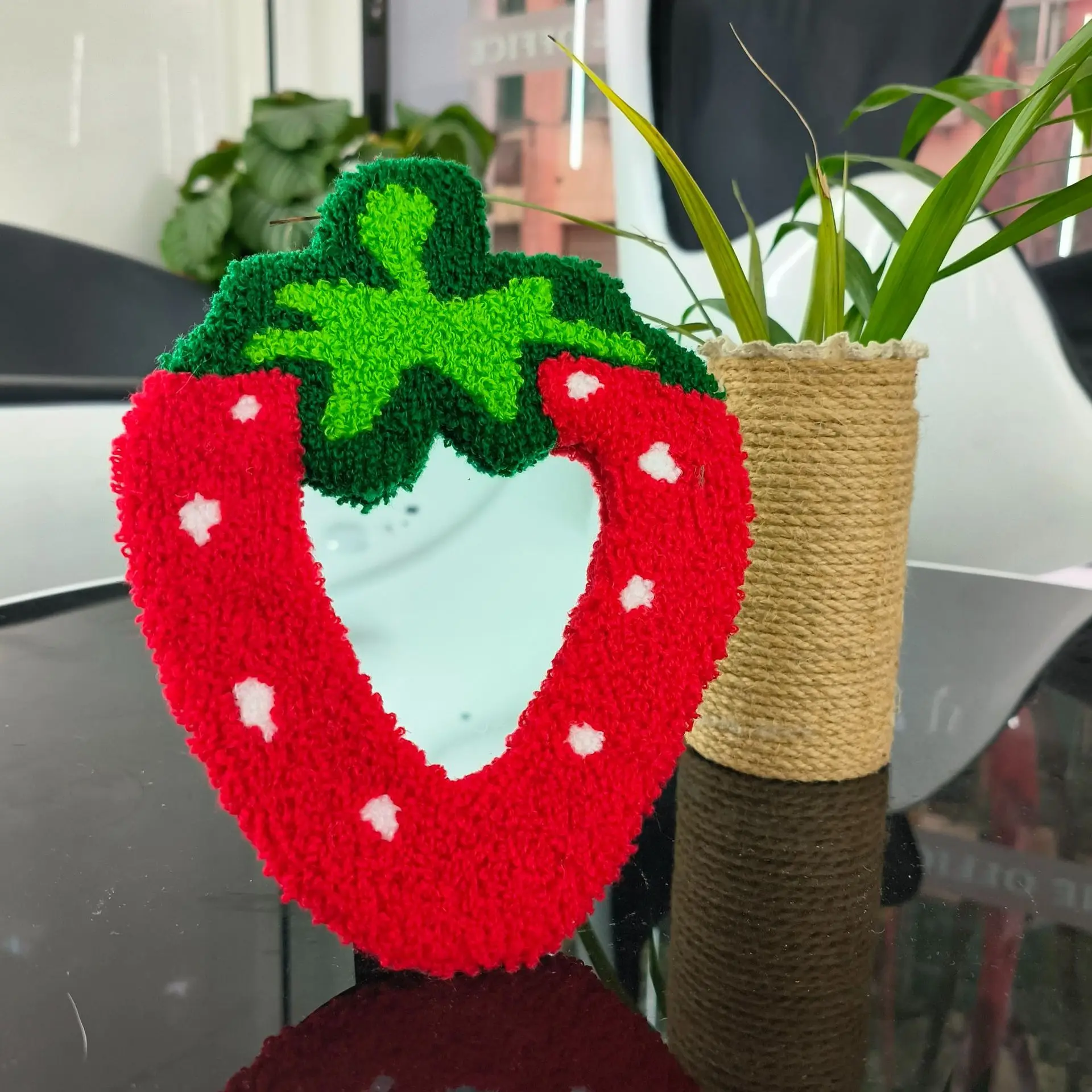 Tufted Strawberry Decorative Mirror Ins Flannelette Bathroom Makeup Mirror Love Countertop Wall Decorative Mirror Acrylic Glass