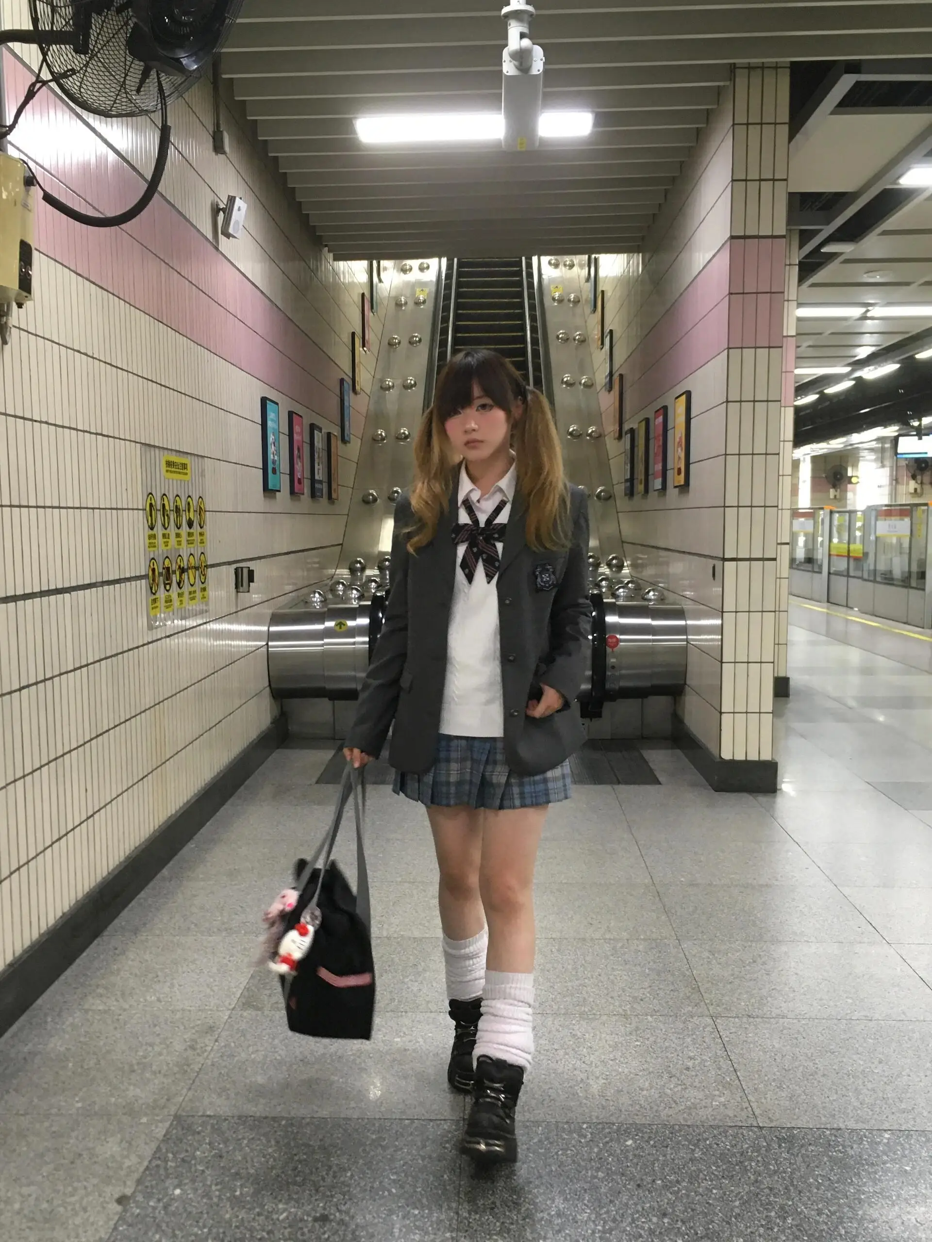 

Женская универсальная верхняя одежда на пуговицах в стиле колледж, длинный рукав, на четыре сезона