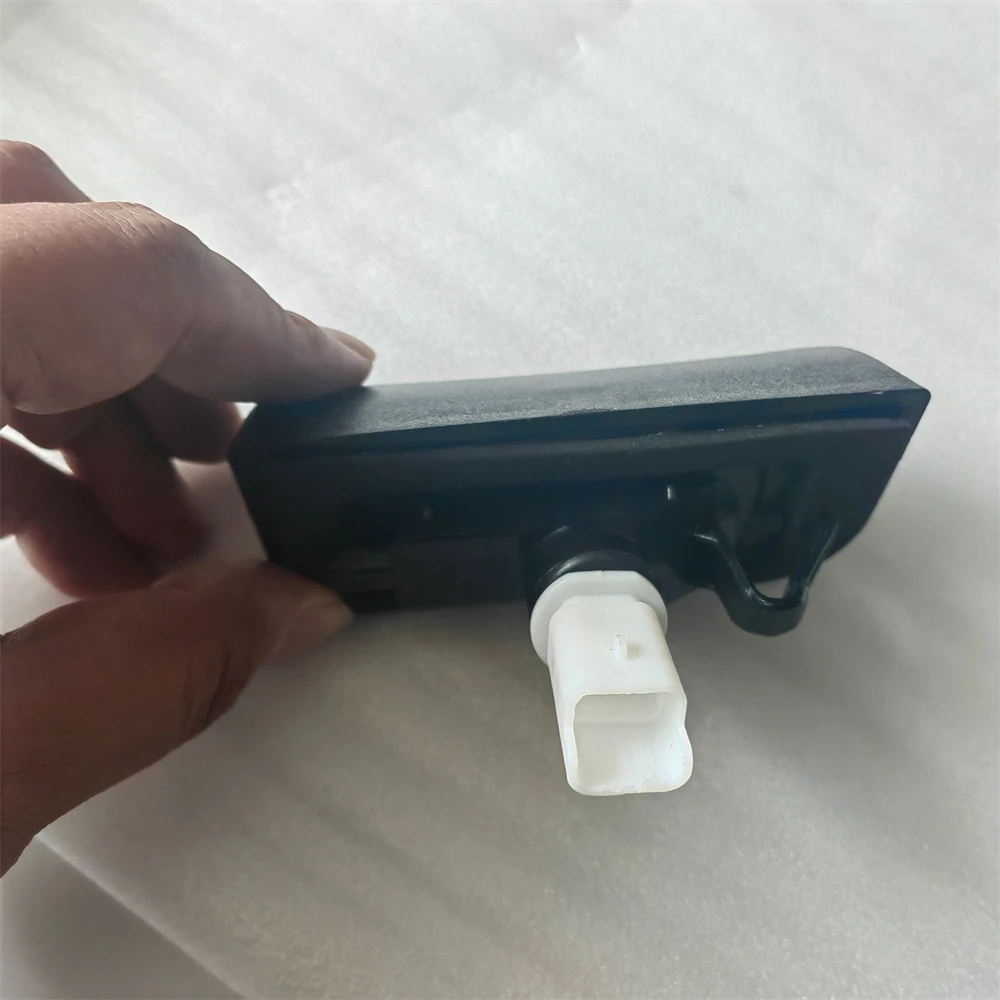 

​for Citroen Berlingo Peugeot Partner Expert Number Plate Lamp 6340G7 6340.G7