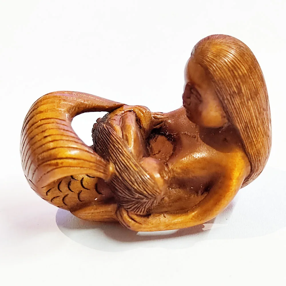 

Y8791 - 2" Hand Carved Japanese Boxwood Netsuke : Mermaid Mom and Daughter