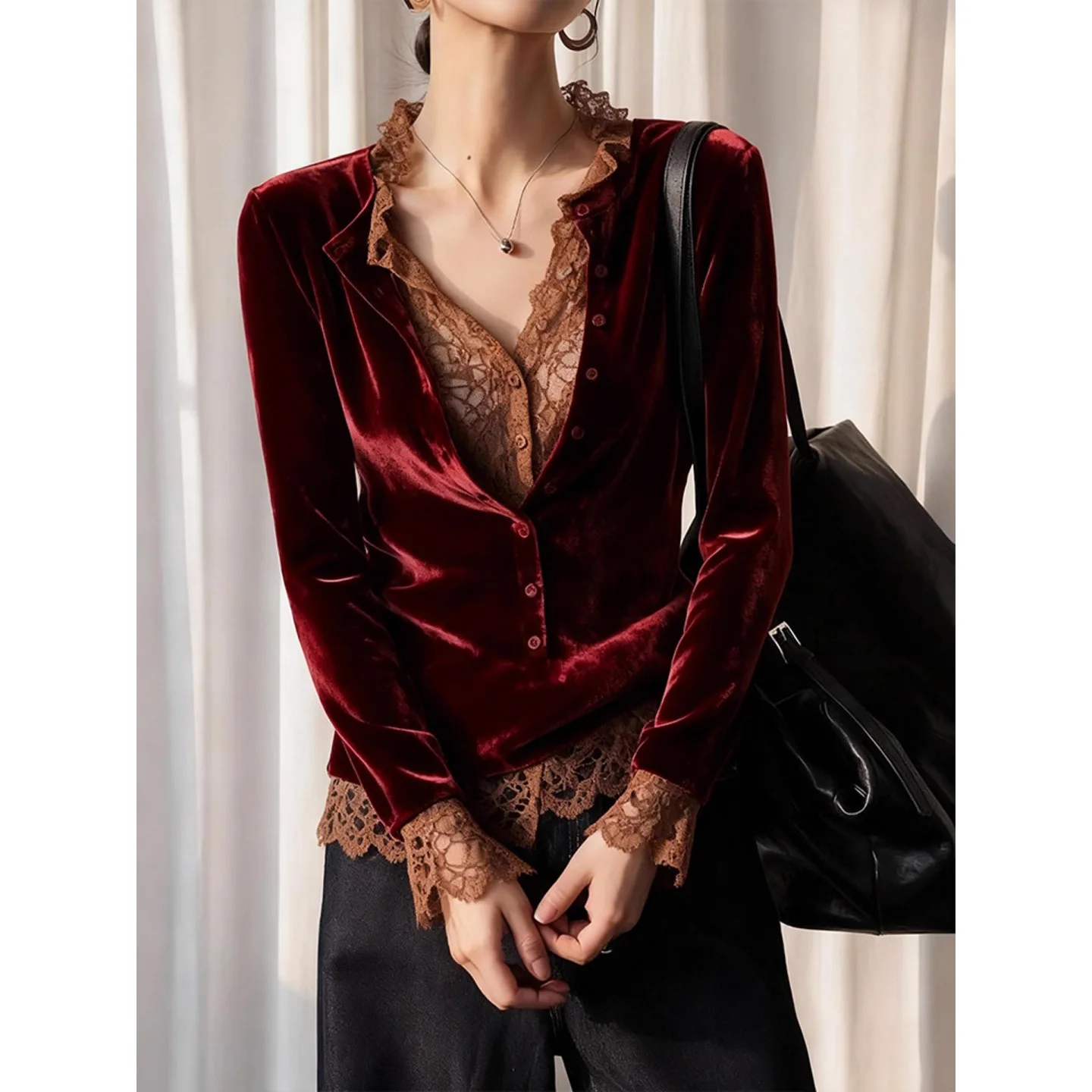 Super Popular Age-Reducing Burgundy Color-Blocking Lace Spliced Velvet Shirt For Women, Autumn Two-Piece Stylish Inner Top