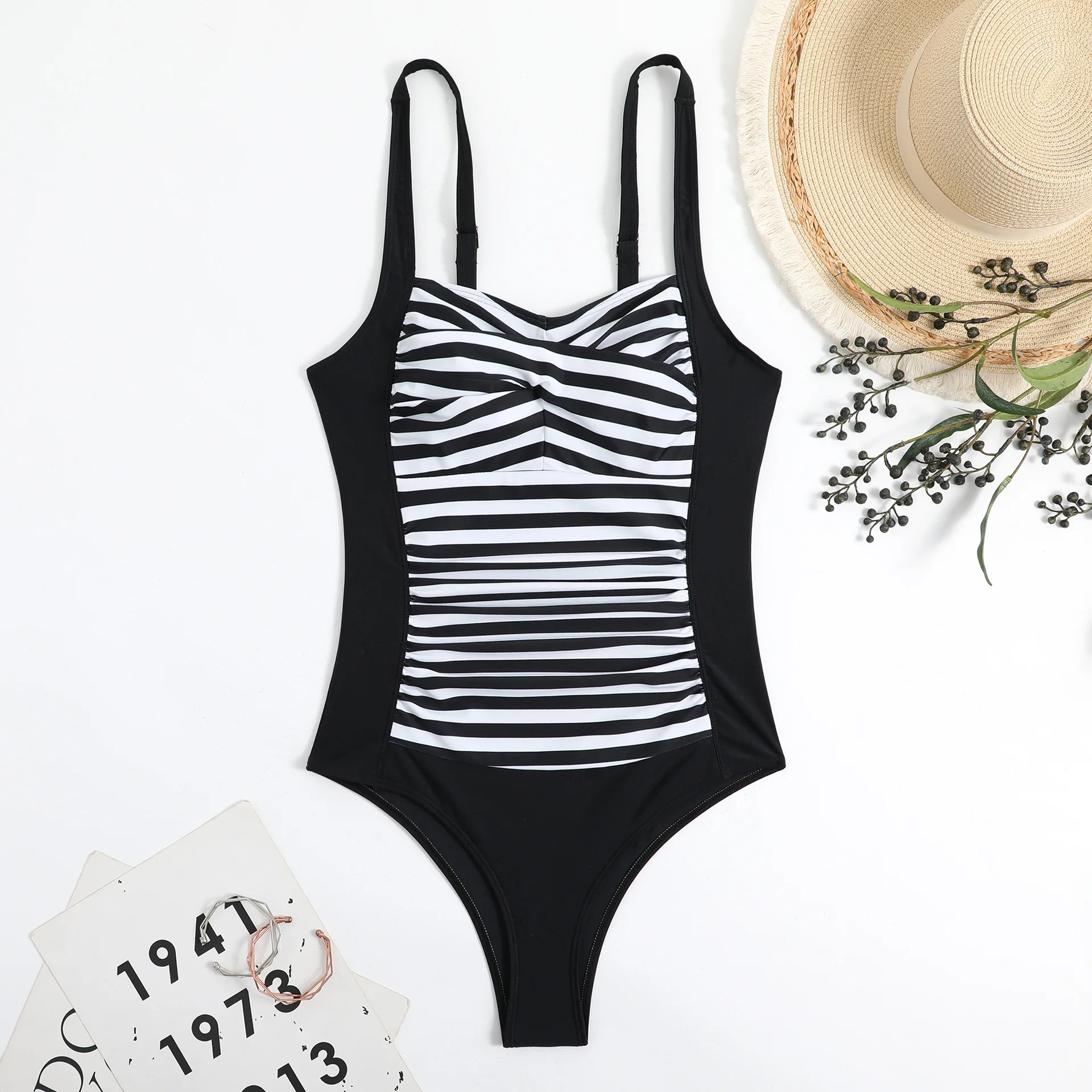 Traje de baño Sexy 2025, nuevo traje de baño Push Up para mujer, Bikini de talla grande, traje de baño de una pieza, ropa de playa de retales, trajes de baño