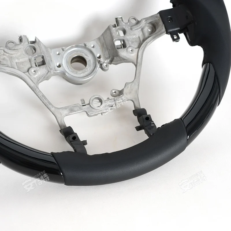 For Toyota Hilux (2015) Matte Black Spray-Painted Steering Wheel (Pickup Special, Modification Upgrade Part)