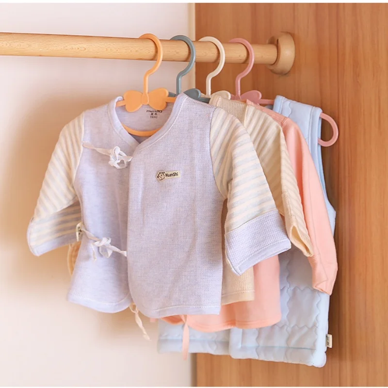 1/4/10Pcs Children Clothes Hanger Portable Display Baby Clothing Organizer Hangers Windproof Home Kids Closet Hanger Racks