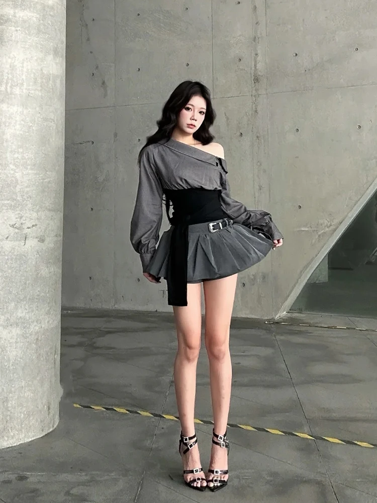 

Ретро-костюм в корейском стиле: женская рубашка с длинным рукавом и короткая юбка, комплект из двух предметов, стройнящий весенний модный наряд с дизайном на плечах.
