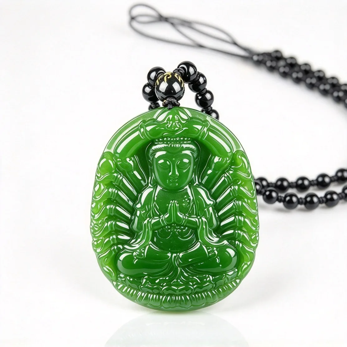 Natural Green Jade Guanyin Pendant Necklace Goddess Mercy Amulet Vintage Sweater Chain Jewelry Daily Lucky Gift Drop Shipping