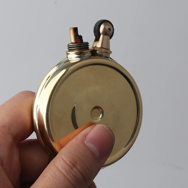 Special Shaped Round Cake Trench Spray Dragon Kerosine Lighter Creative Oblique Fire Pipe Smoking Accessories Gadgets For Men
