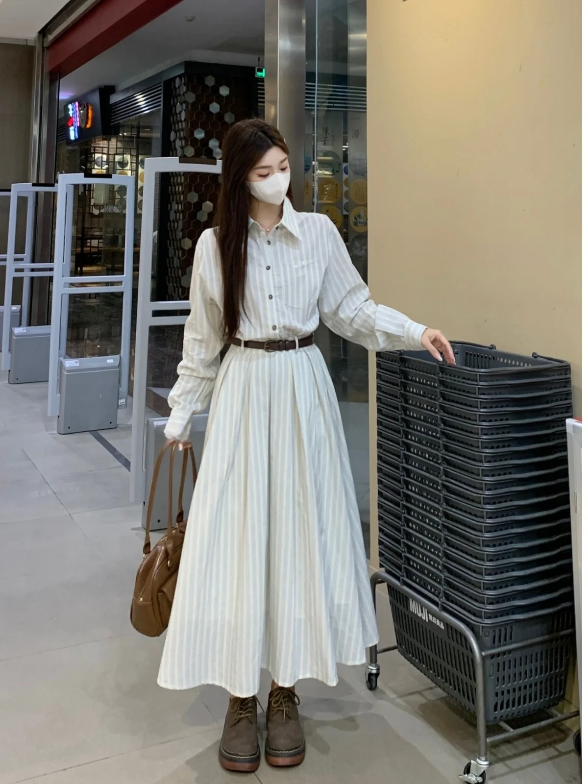 

plus Size Women's College Style Striped Long Sleeve Dress Waist Cinched Shirt Dress Trendy Autumn New Arrival A-Line Skirt