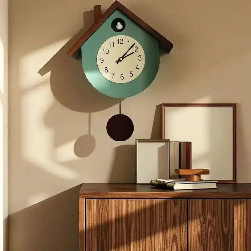 Solid Wood Cuckoo Clock Wall  Living Room Clock Wall Nordic High-end Creative Bird Cooing Swing Clock