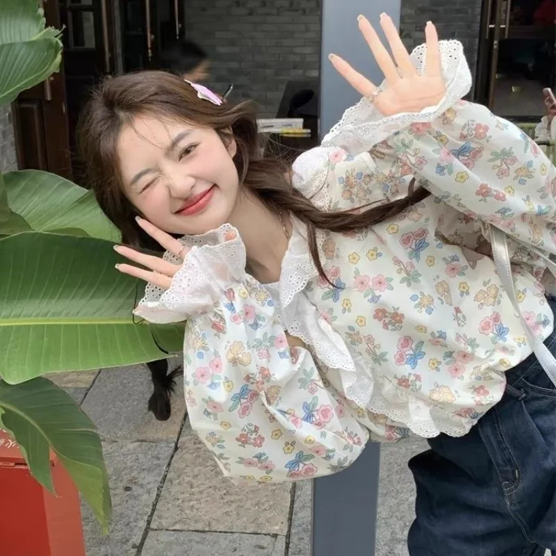 

Sweet Flower Print O-neck Shirt Women Fungus Patchwork Long Sleeve Blouses 2025 Early Autumn New All-match Tops Mujer