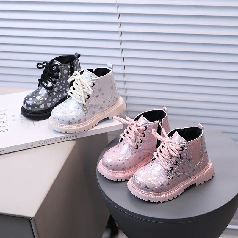 

Children Autumn Fashion British Style Boots Boys Side Zipper Love Leather Boots Girls Colorful Soft SolefSolid Color Short Boots