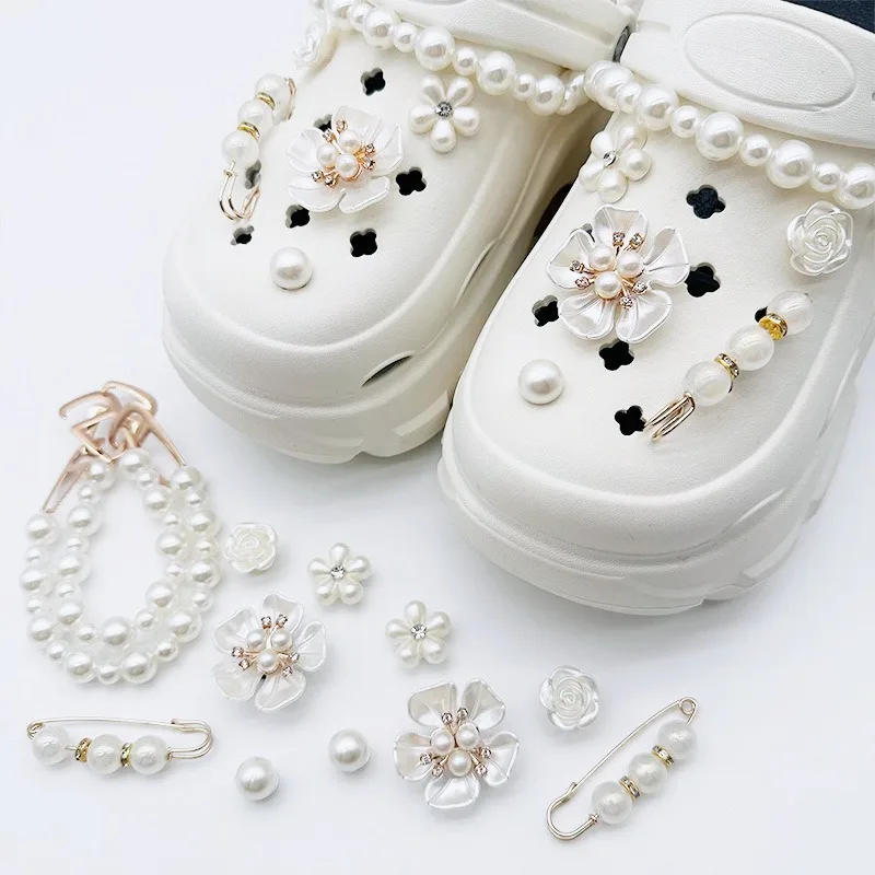 12PCS Shoe Charm DIY Vintage Pearl Metal Five-leaf Flower Shoe Decoration Buckle for Hole Shoes Accessories Party Girls Gift