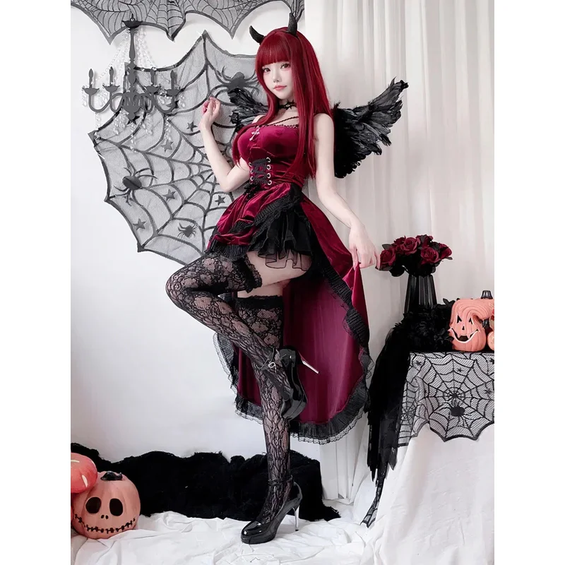 ชุดเดรสเจ้าสาวผีแวมไพร์ปีศาจผีสัตว์ผีเสื้อหางนกนางแอ่นสไตล์เรโทรใหม่ปี 2025 ชุดเดรสลูกไม้เซ็กซี่สไตล์โกธิคสีเข้มสำหรับฮาโลวีน