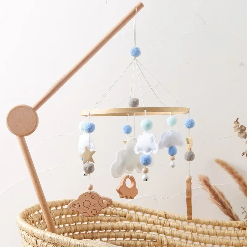 

Baby Crib Mobiles Wooden Bed Bell Newborn Stroller Rattles Toy Cartoon Plush Toy 0-24M Infant Baby Boy Girls Toys Bed Bell New