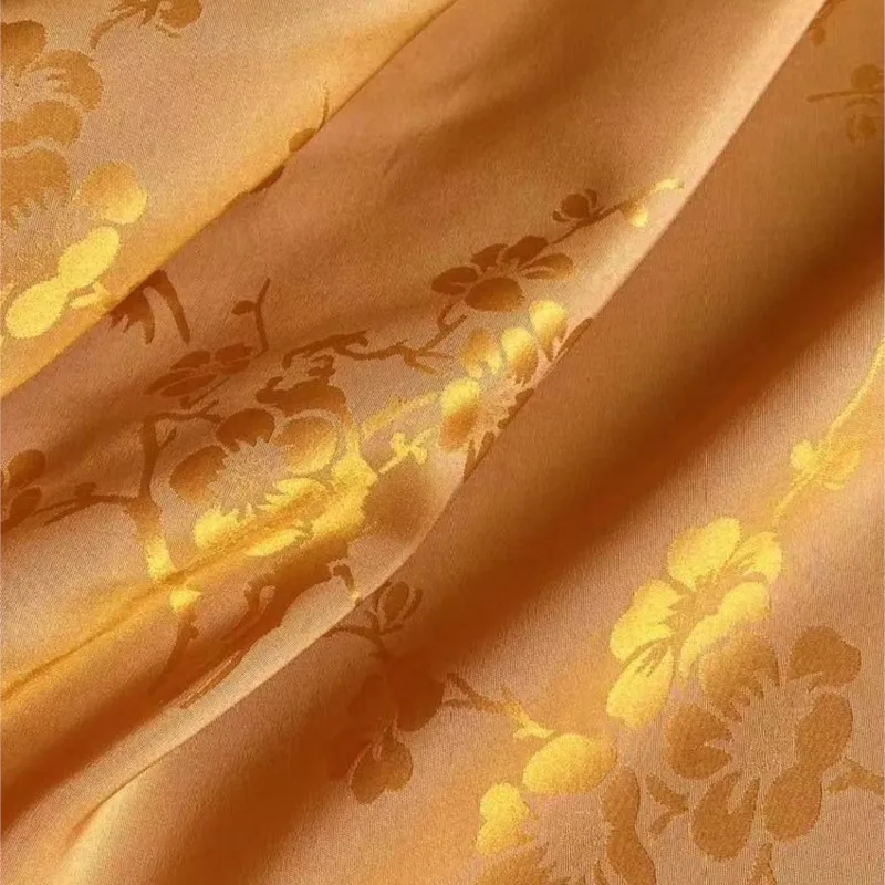 Silk mixed old satin jacquard heavy crepe material Cheongsam Hanfu plum multi-color Chinese style fabric