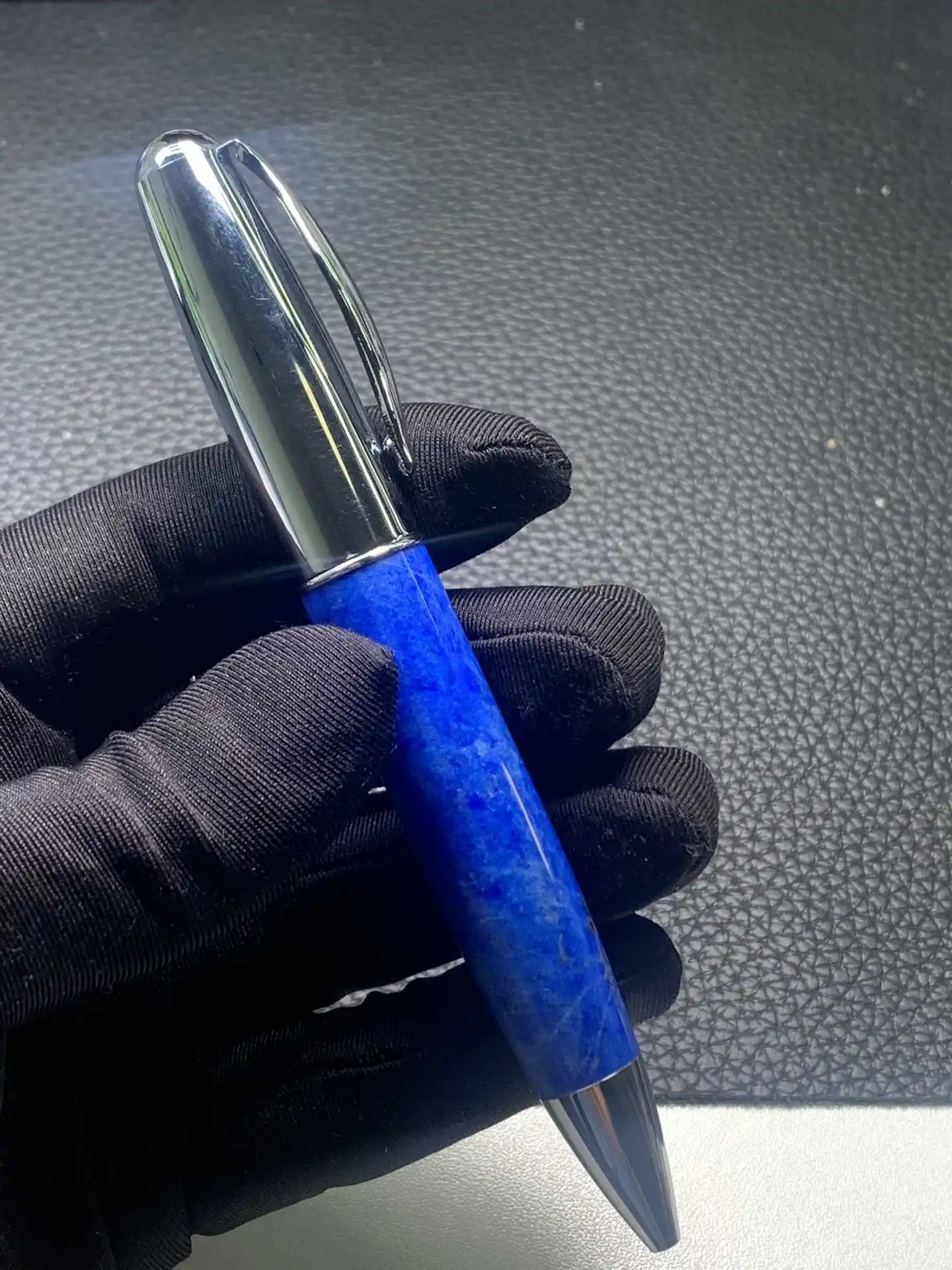 Luxury Afghanistan natural old mineral lapis lazuli gemstone Roller pen, ballpoint pen, Made purely by hand polishing