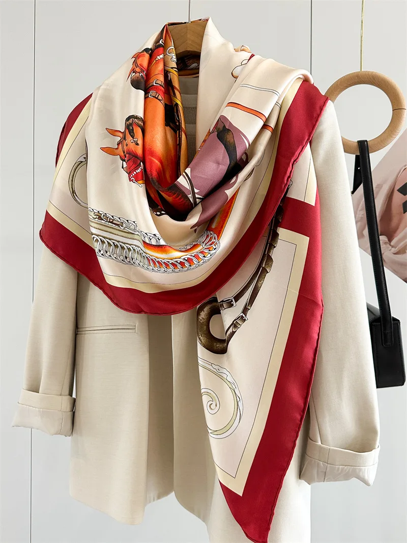 

Шелковый платок с принтом лошади, большой, из тутового шелка, дизайнерский, люксовый, с ручной обработкой краев, подарок для мамы/любимой, твил, 135 см