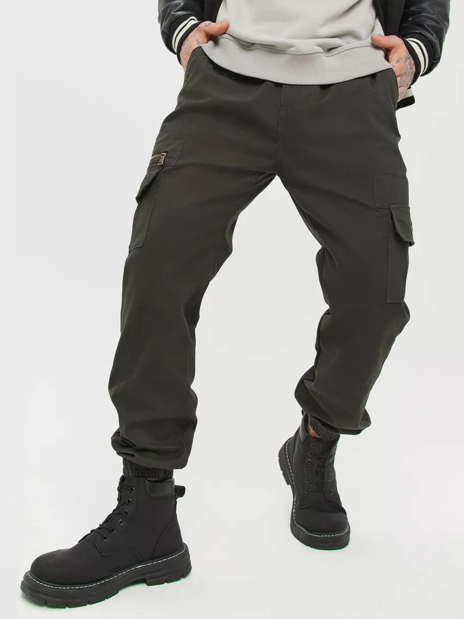 2025 Pantaloni cargo da uomo Pantaloni sportivi Pantaloni lunghi dritti larghi da esterno Tasca sportiva Pantaloni maschili durevoli All'aperto Streetwear