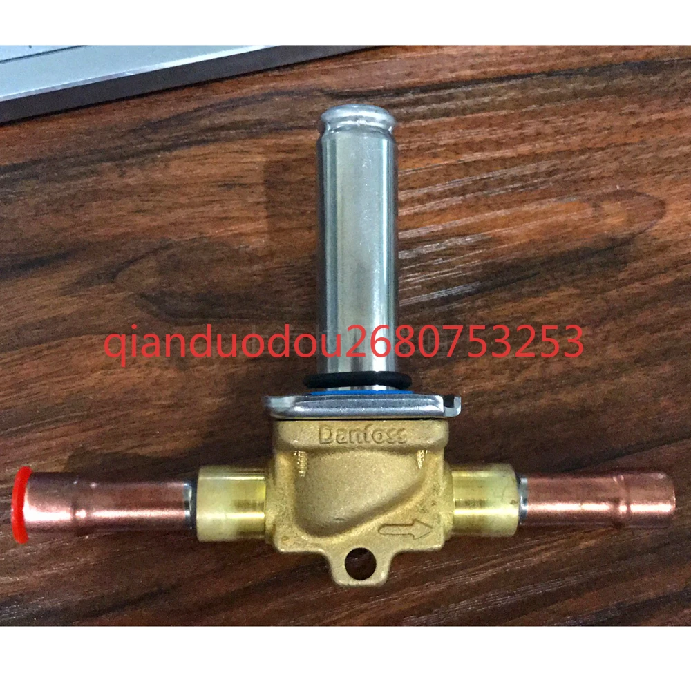 

Applicable to Carrier air conditioner accessories screw machine 30XWXAXQ oil circuit solenoid valve 00PPY100001900