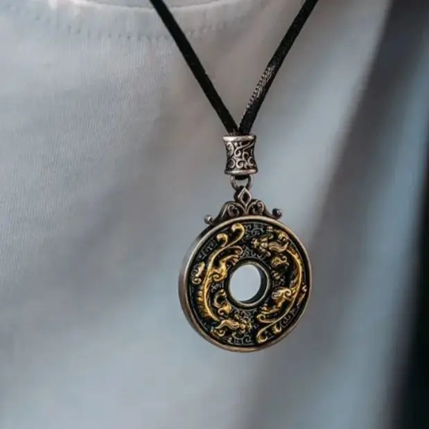 Auspicious Beast Brave Peace Buckle Fortune Swallow Gold Beast Pendant Lanyard Necklace Chinese Style This Life Year Vests Chain