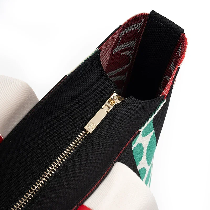CH Casual Trend Shoulder Bag Simple Commuter Large Capacity Ladies Shopping Handbag New Stripe Splicing Design Crossbody Bags image 5